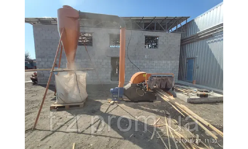 Wood chipper, chipper up to 220 mm from the manufacturer