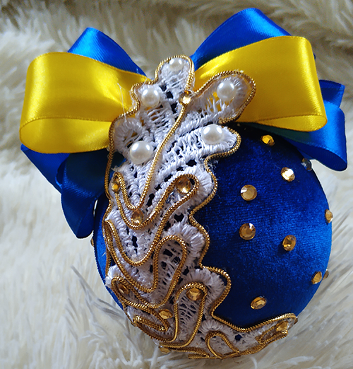 Handmade Christmas tree toys from Olga Korol