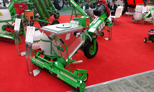 Screw seed treater PNSh-5